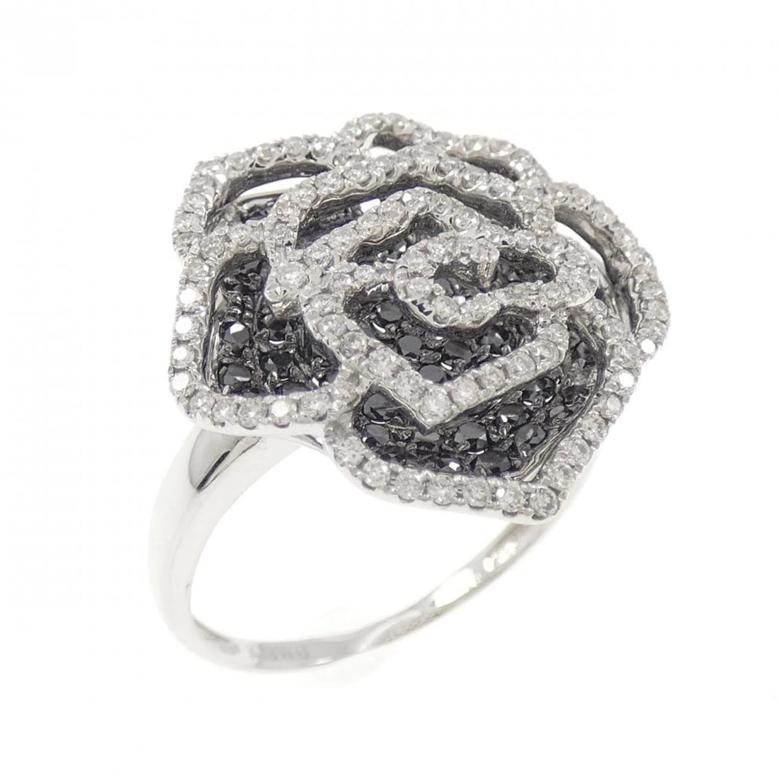 K18WG/K18BG ROSE DIAMOND RING: K18WG/K18BG Rose Diamond Ring Brand: Unbranded Type/Style: Diamond Ring Material: K18WG/K18BG Color: WG BG Size: US6 1/4 Accessories: None Accessories Notice: When purchasing pre-owned goods, please