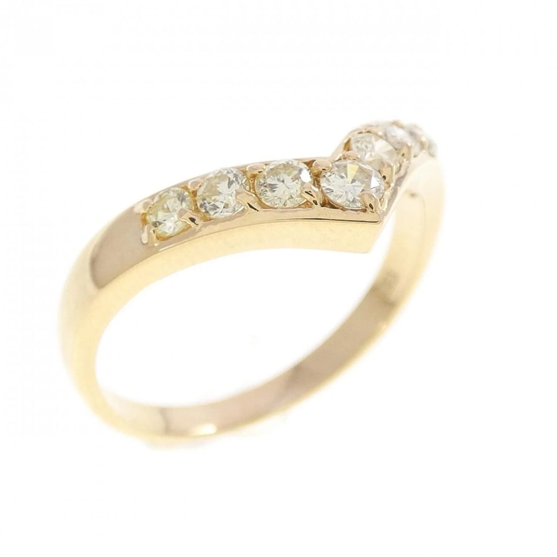 K18YG DIAMOND RING: K18YG Diamond Ring Brand: Unbranded Type/Style: Diamond Ring Material: K18YG Color: YG Size: US5 3/4 Accessories: None Accessories Notice: When purchasing pre-owned goods, please refer to the photos