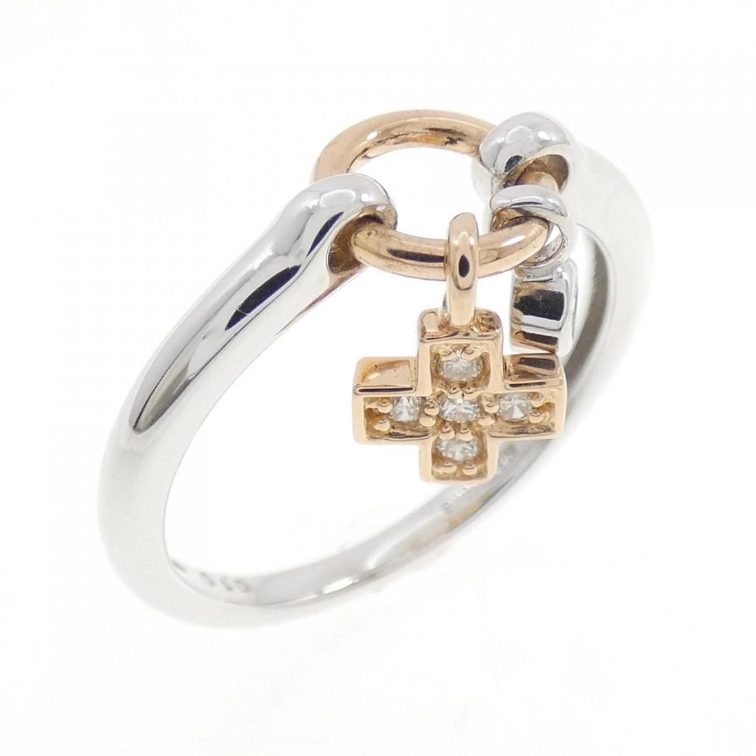 K18WG/K18PG CROSS DIAMOND RING: K18WG/K18PG Cross Diamond Ring Brand: Unbranded Type/Style: Diamond Ring Material: K18WG/K18PG Color: WG PG Size: US5 3/4 Accessories: None Accessories Notice: When purchasing pre-owned goods, please