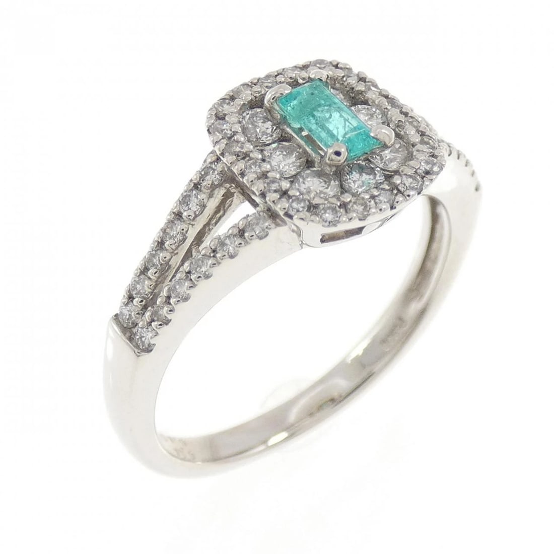 PT900 PARAIBA TOURMALINE RING,: PT900 Paraiba tourmaline ring, Brand: Unbranded Type/Style: Paraiba Tourmaline Ring Material: PT900 Main Stone Paraiba Tourmaline Color: Size: US6 1/4 Accessories: None Accessories Notice:
