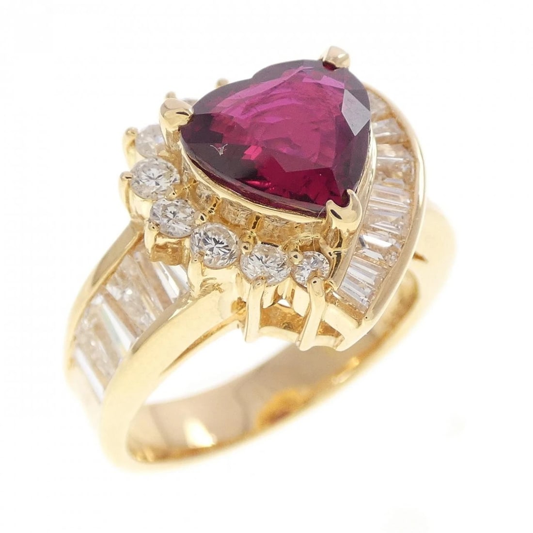 K18YG HEART RUBY RING (1 of 3)