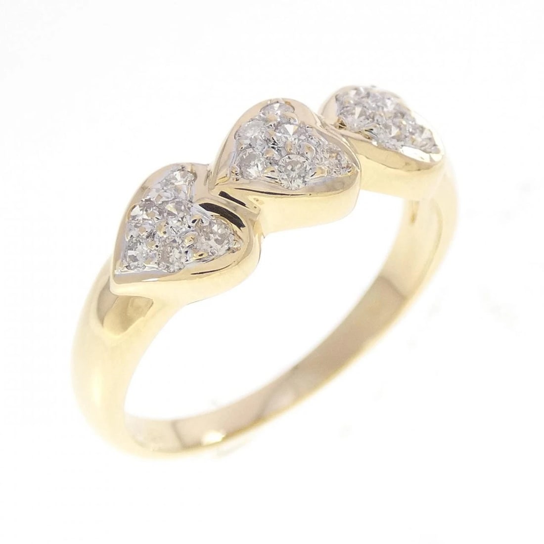 K18YG/K18WG HEART DIAMOND RING: K18YG/K18WG Heart Diamond Ring Brand: Unbranded Type/Style: Diamond Ring Material: K18YG/K18WG Color: YG WG Size: US6 1/4 Accessories: None Accessories Notice: When purchasing pre-owned goods, please