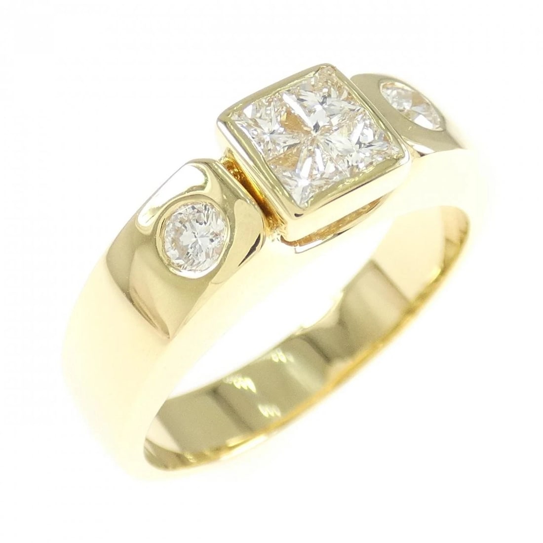 K18YG DIAMOND RING: K18YG Diamond Ring Brand: Unbranded Type/Style: Diamond Ring Material: K18YG Color: YG Size: US9 Accessories: None Accessories Notice: When purchasing pre-owned goods, please refer to the photos of