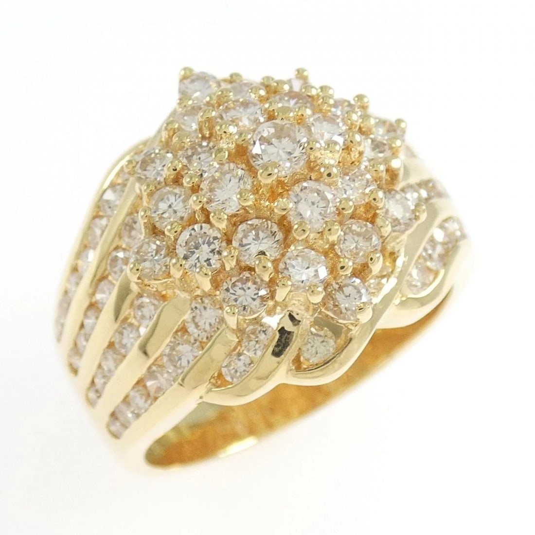K18YG DIAMOND RING: K18YG Diamond Ring Brand: Unbranded Type/Style: Diamond Ring Material: K18YG Color: YG Size: US6 1/2 Accessories: None Accessories Notice: When purchasing pre-owned goods, please refer to