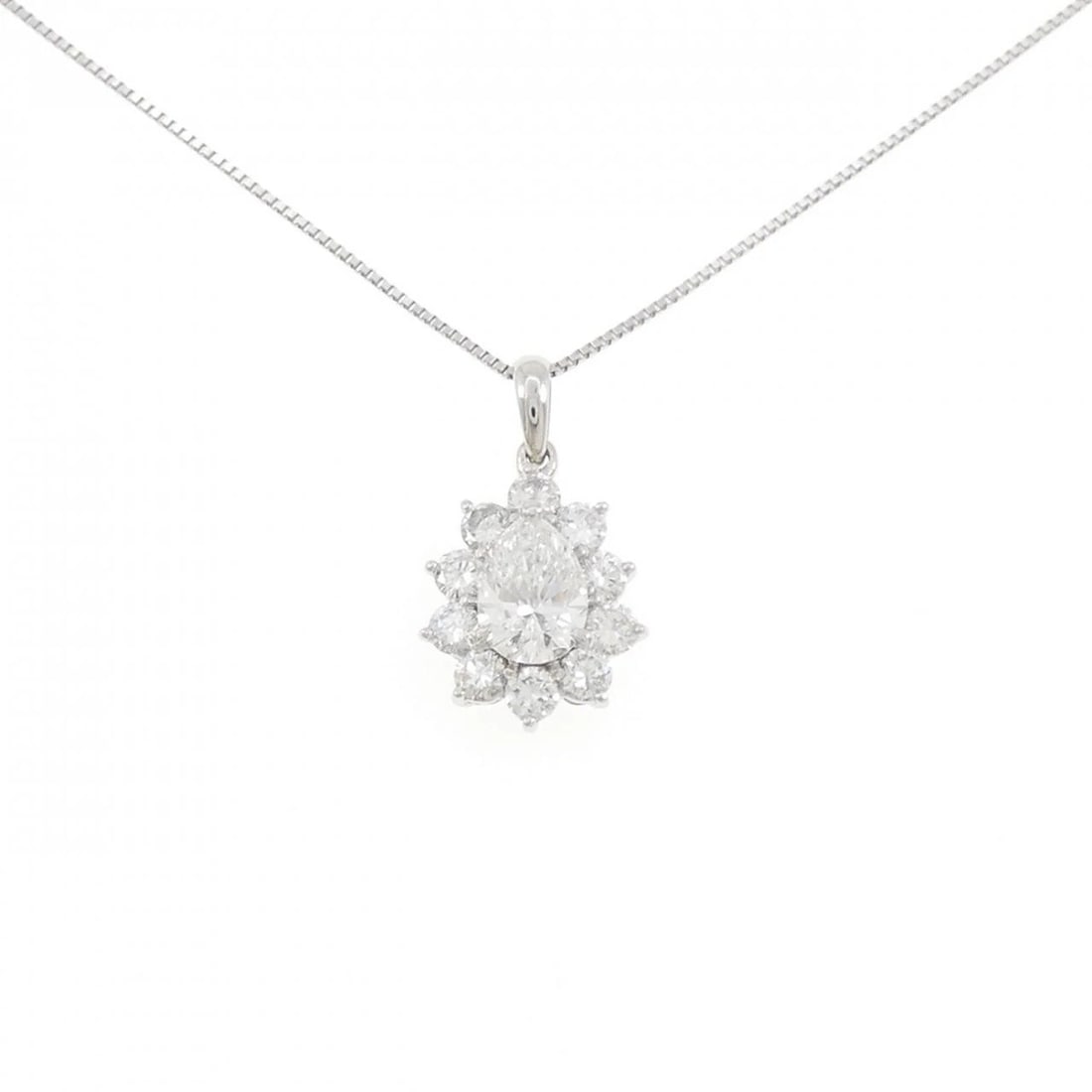 PT900/PT850 DIAMOND NECKLACE PEAR SHAPE: PT900/PT850 Diamond Necklace Pear Shape Brand: Unbranded Type/Style: Necklace Material: PT900/PT850 Color: Size: Actual Size Pendant length approx. x width approx.: 20.0mmx11.8mm Chain maximum width