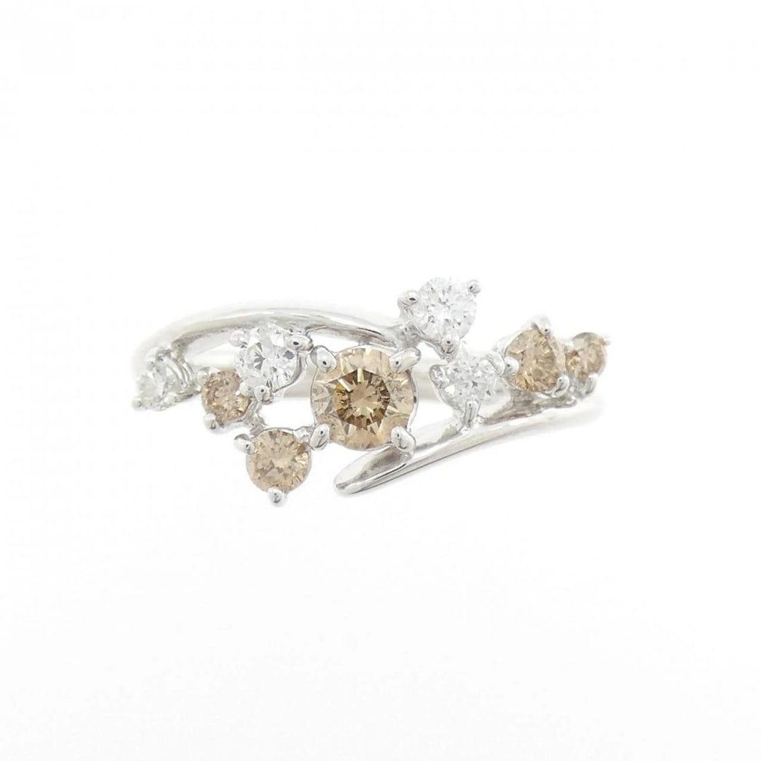 K18WG DIAMOND RING - 2