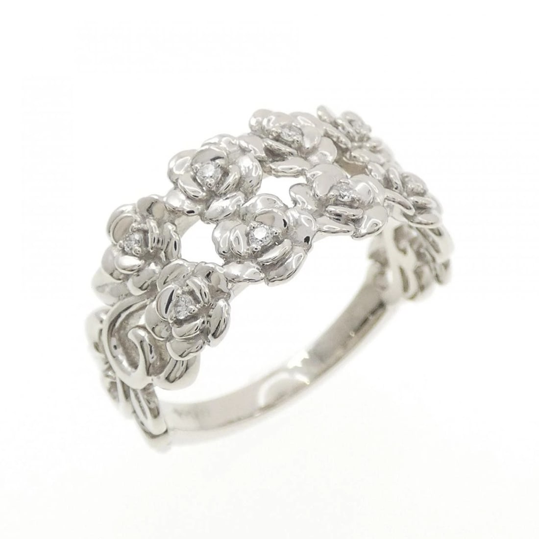 DIAMOND RING: Diamond Ring Brand: None Type/Style: Ring Material: Platinum999 Color: None Size: US7 Accessories: None Accessories Notice: When purchasing pre-owned goods, please refer to the photos of the items to