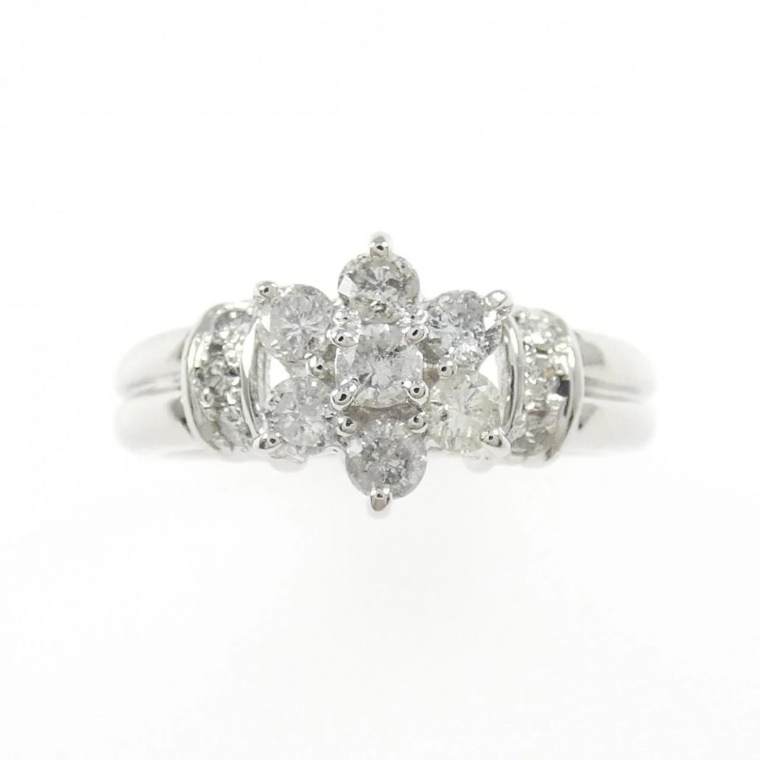 PT900 FLOWER DIAMOND RING - 2