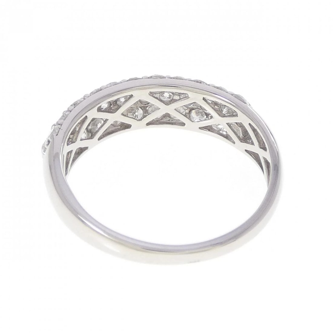 PT900 PAVE DIAMOND RING - 3