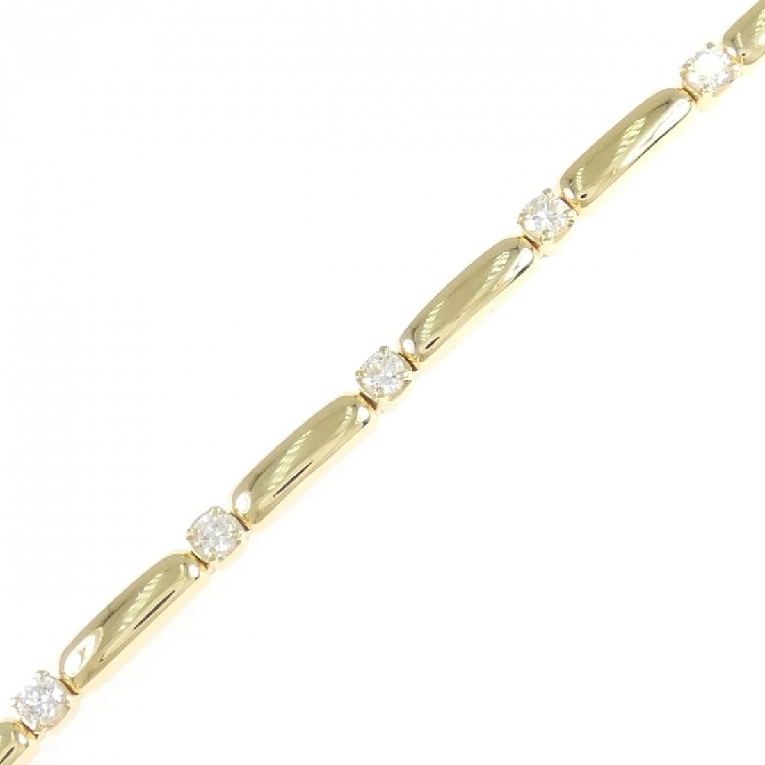 750YG DIAMOND BRACELET: 750YG Diamond Bracelet Brand: Unbranded Type/Style: Bracelet Material: 750 yellow gold Color: YG Size: Actual Size Max width approx: 3.2mm Size 17.5cm Accessories: None Accessories Notice: When
