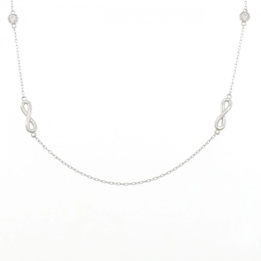 PT950 DIAMOND NECKLACE: PT950 Diamond Necklace Brand: Unbranded Type/Style: Diamond Necklace Material: PT950 Color: Size: Actual Size Max width approx.: 5.0mm Chain maximum width approx.: 1.0mm Size 80cm Accessories: Non