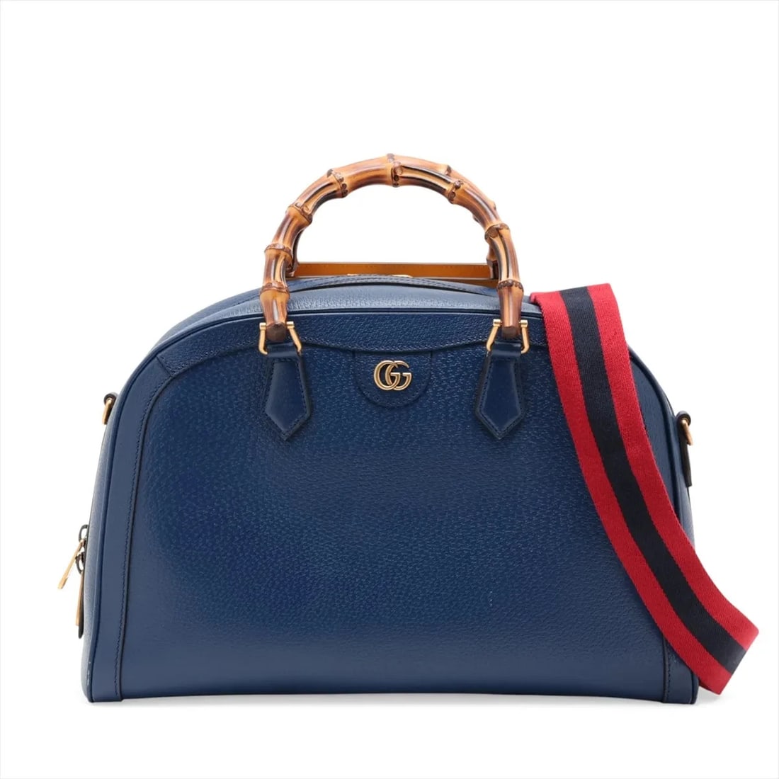 GUCCI DIANA MEDIUM DUFFEL HANDBAG: Gucci Diana Medium Duffel Handbag Brand: Gucci Type/Style: Top Handle Bag Material: Leather Color: Blue Size: Height:10.6inchLength:15.9inchDepth:5.7inch Accessories: None Accessories Notice: When