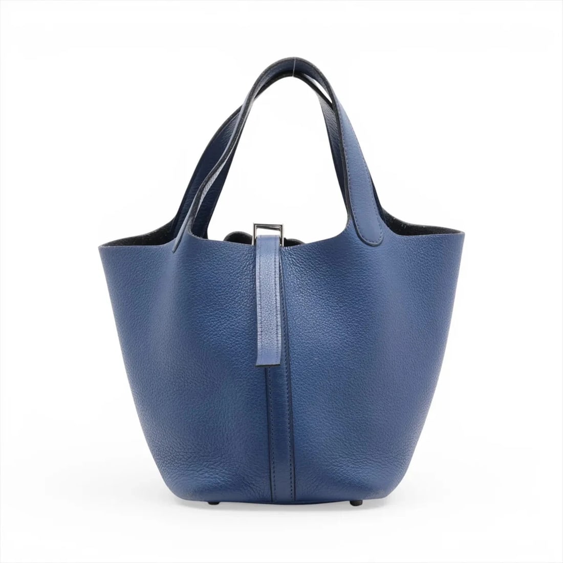 HERMES PICOTIN 18 PM TAURILLION NOVILLO BLUE SILVER METAL: Hermes Picotin 18 PM Taurillion Novillo Blue Silver Metal Brand: Hermes Type/Style: Top Handle Bag Material: Taurillion Novillo Color: Blue Size: Height:7.3inchLength:7.1inchDepth:5.1inch