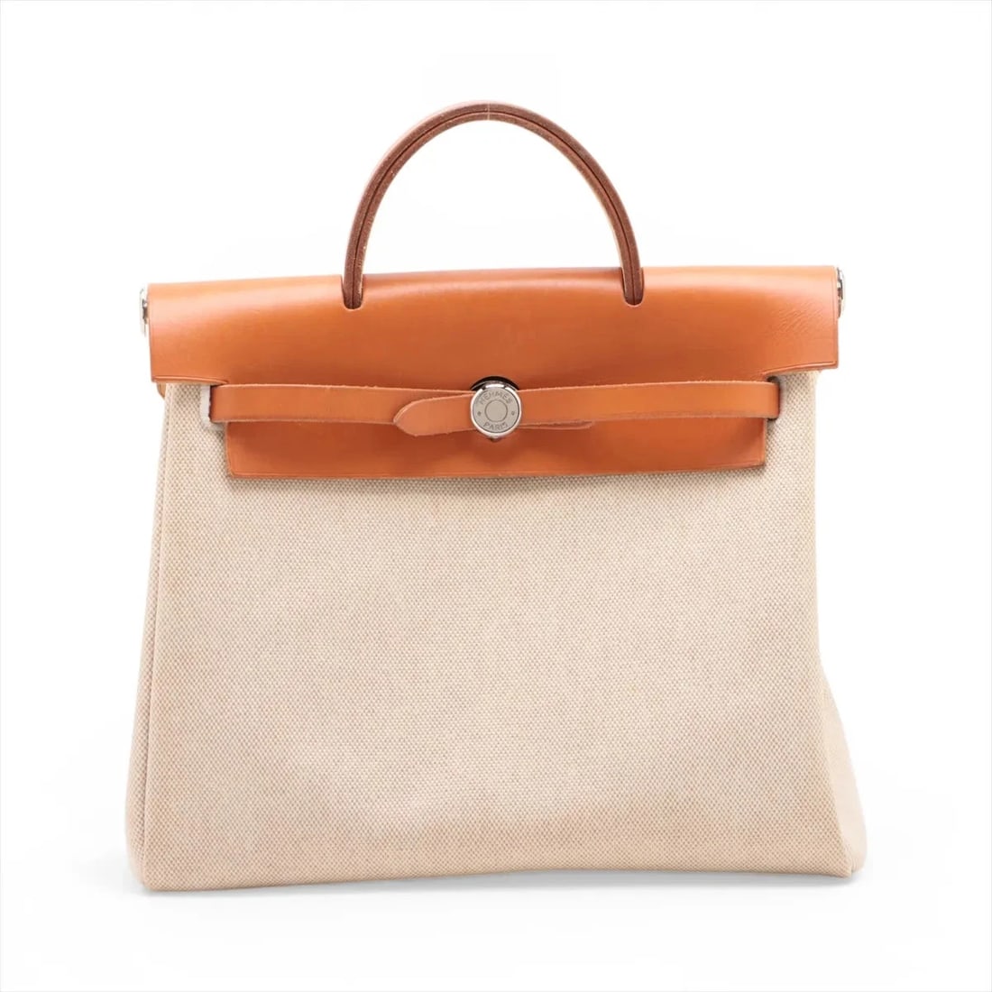 HERMES HERBAG ADO PM TWIRL ASH X VASH HUNTER BEIGE SILVER: Hermes Herbag Ado PM Twirl Ash x Vash Hunter Beige Silver Brand: Hermes Type/Style: Top Handle Bag Material: Twirl Ash x Vash Hunter Color: Beige Size: Height:9.6inchLength:11.0inchDepth:4.3inch A