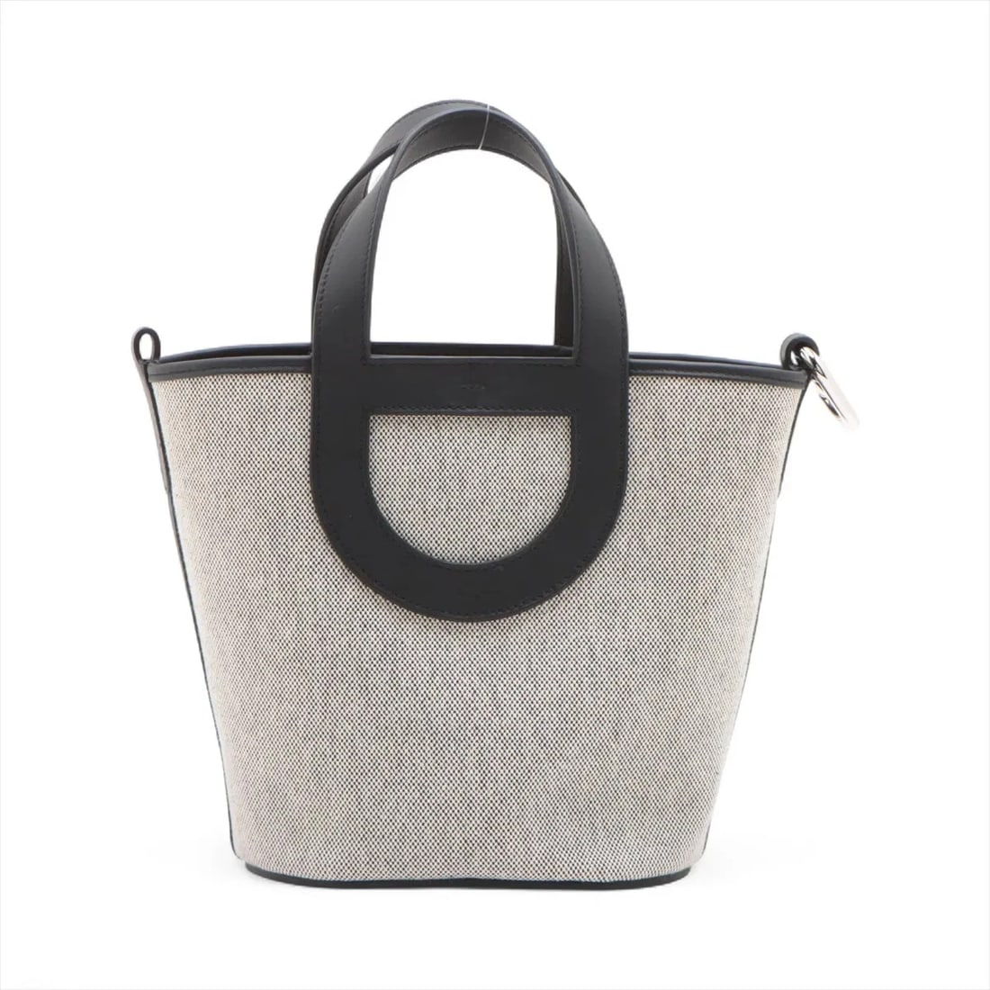 HERMES IN THE LOOP 18 TOILE H X VEAU SWIFT BEIGE X BLACK SILVER METAL: Hermes In the loop 18 Toile H x Veau Swift Beige x black Silver Metal Brand: Hermes Type/Style: Top Handle Bag Material: Toile H x Veau Swift Color: Beige x black Size: Height:7.9inchLength:6.9inchDep