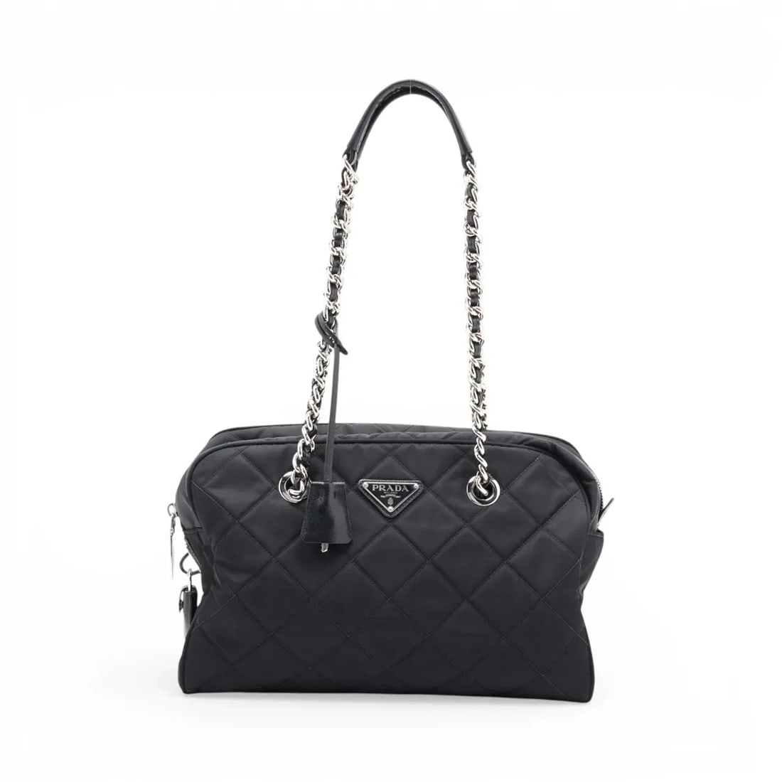 PRADA TESSUTO IMPUNTU NYLON & LEATHER CHAIN SHOULDER BAG BLACK: Prada Tessuto Impuntu Nylon & Leather Chain Shoulder Bag Black Brand: Prada Type/Style: Shoulder Bag Material: Nylon & Leather Color: Black Size: Height:8.9inchLength:11.8inchDepth:4.5inch