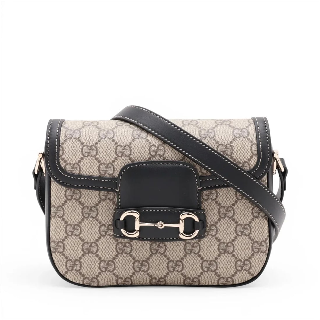 GUCCI GG SUPREME HORSEBIT PVC & LEATHER SHOULDER BAG: Gucci GG Supreme Horsebit PVC & leather Shoulder bag Brand: Gucci Type/Style: Shoulder Bag Material: PVC & leather Color: Beige x black Size: Height:5.9inchLength:8.1inchDepth:2.0inch Accessories: