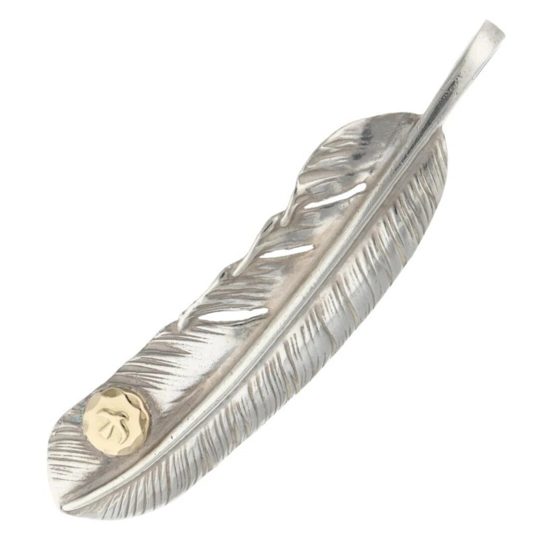 GOROWS OVERSIZED FEATHER SILVER NECKLACE TOP: Gorows Oversized Feather Silver Necklace Top Brand: goro's Type/Style: Necklace Material: 925 Silver Color: silver Size: vertical 6.7cm Accessories: None Accessories Notice: When purchasing pre-owned