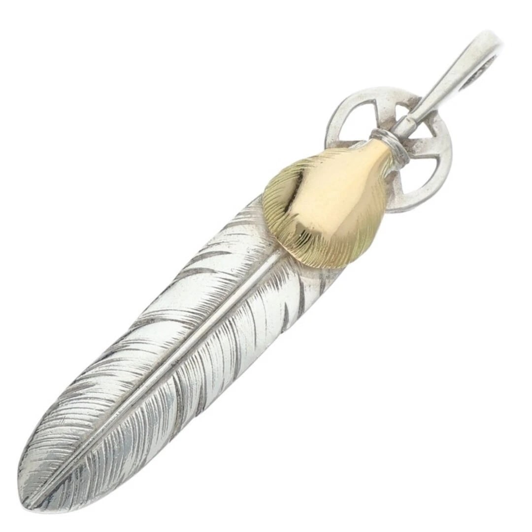 GORROWS HEART WHEEL FEATHER LARGE NECKLACE TOP: Gorrows Heart Wheel Feather Large Necklace Top Brand: goro's Type/Style: Necklace Material: 925 Silver Color: silver Size: Vertical 5.2cm Accessories: None Accessories Notice: When purchasing