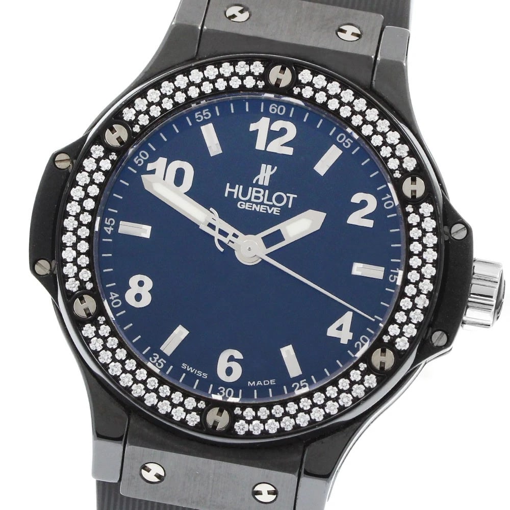 HUBLOT BIG BANG BLACK MAGIC BLACK DIAL QUARTZ WATCH: HUBLOT Big Bang Black Magic black Dial Quartz Watch Brand: HUBLOT Type/Style: Wristwatch Material: Band Material rubber, Case Material Stainless Steel / ceramic Color: Band Color black, Case Color