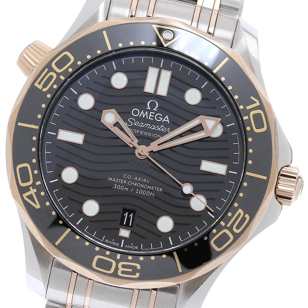 OMEGA SEAMASTER DIVER CO-AAXIAL AUTOMATIC WATCH: OMEGA Seamaster Diver Co-Aaxial Automatic Watch Brand: OMEGA Type/Style: Wristwatch Material: Band Material Stainless Steel / Sedona Gold, Case Material Stainless Steel / Sedona Gold Color: Band