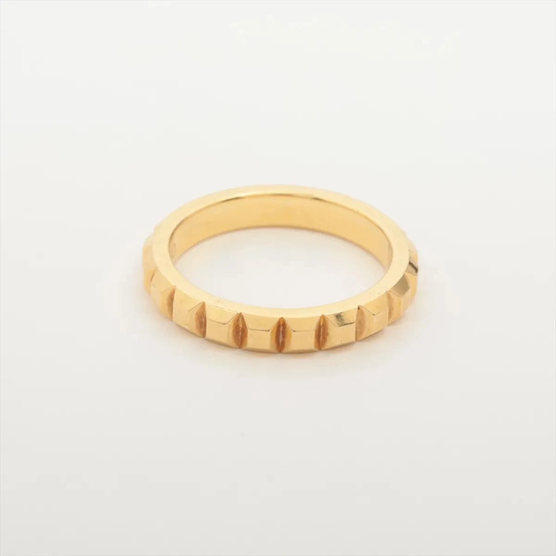 BOUCHERON CLOU DE PARIS RING 750(YG): Boucheron Clou de Paris Ring 750(YG) Brand: Boucheron Type/Style: Ring Material: 750(YG) Color: YG Size: 3.25 US Accessories: None Accessories Notice: When purchasing pre-owned goods, plea