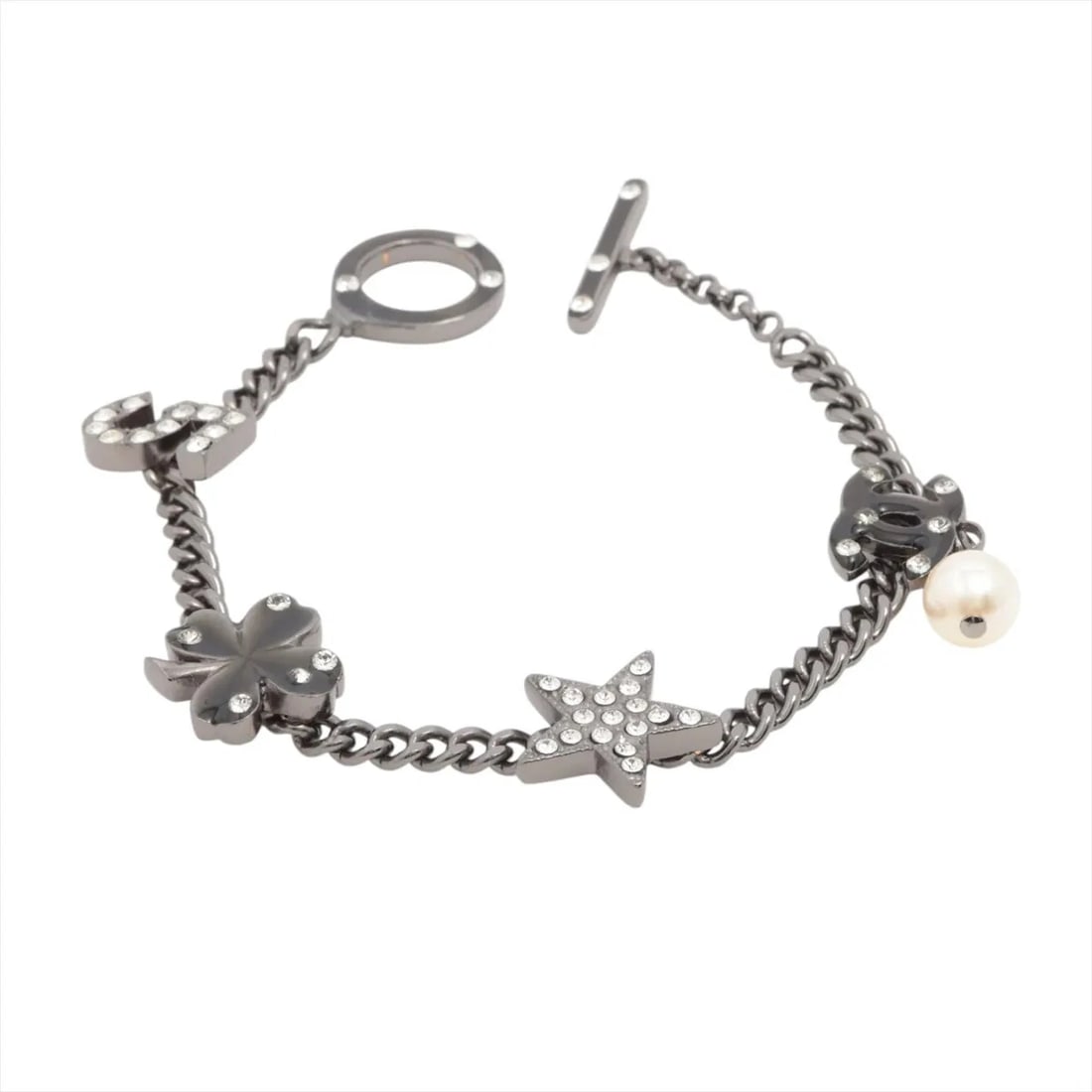 CHANEL BRACELET METAL X RHINESTONE X FAUX PEARL BLACK ? SILVER: Chanel Bracelet Metal x rhinestone x faux pearl Black ? Silver Brand: Chanel Type/Style: Bracelet Material: Metal x rhinestone x faux pearl Color: Black ? Silver Size: Bracelet length:17cm