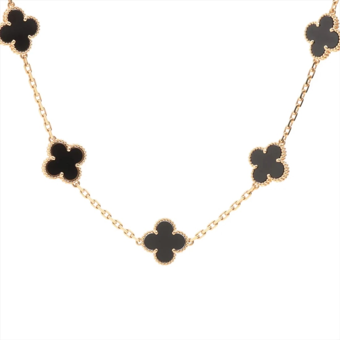 VAN CLEEF & ARPELS ALHAMBRA ONYX NECKLACE 750(YG): Van Cleef & Arpels Alhambra Onyx Necklace 750(YG) Brand: Van Cleef & Arpels Type/Style: Necklace Material: 750(YG) Color: yellow Gold Size: Chain length:86.2cm Accessories: None Accessories Notice: