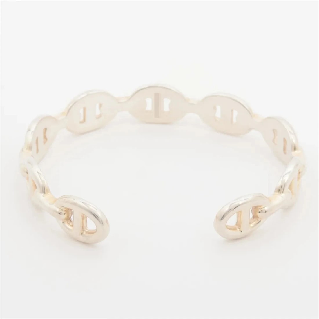 HERMES CHAINE D'ANCRE ENCHAINEE BANGLE 925 SILVER: Hermes Chaine d'Ancre Enchainee Bangle 925 Silver Brand: Hermes Type/Style: Bracelet Material: 925 Color: Silver Size: Bracelet length:14.5cm Accessories: None Accessories Notice: When pur