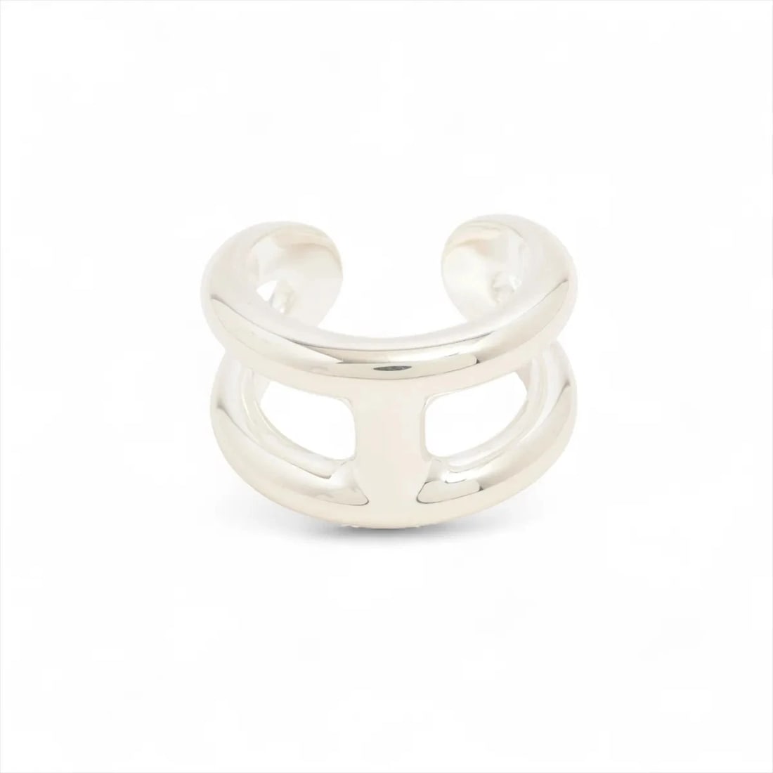 HERMES OSMOZ PM RING 925 SILVER: Hermes Osmoz PM Ring 925 Silver Brand: Hermes Type/Style: Ring Material: 925 Color: Silver Size: 6.25 - 6.5 US Accessories: None Accessories Notice: When purchasing pre-owned goods, please refer to