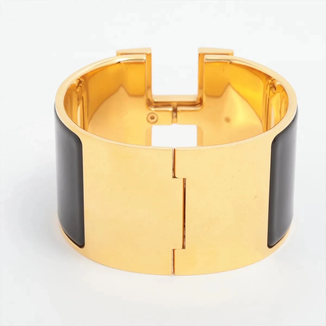 HERMES CLICK CRACK H BANGLE TGM BANGLE GP GOLD?BLACK: Hermes Click Crack H Bangle TGM Bangle GP gold?black Brand: Hermes Type/Style: Bracelet Material: GP Color: gold?black Size: Bracelet length:15.5cm Accessories: None Accessories Notice: When