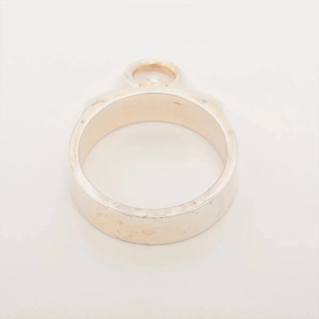 HERMES COLLIER DE CHIEN RING 925 SILVER: Hermes Collier de Chien Ring 925 Silver Brand: Hermes Type/Style: Ring Material: 925 Color: Silver Size: 4.75 - 5 US Accessories: None Accessories Notice: When purchasing pre-owned goods, please