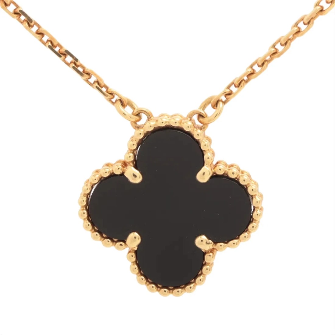 VAN CLEEF & ARPELS ALHAMBRA ONYX NECKLACE 750(YG): Van Cleef & Arpels Alhambra Onyx Necklace 750(YG) Brand: Van Cleef & Arpels Type/Style: Necklace Material: 750(YG) Color: Yellow Gold Size: Chain length:41.8cm Accessories: None Accessorie