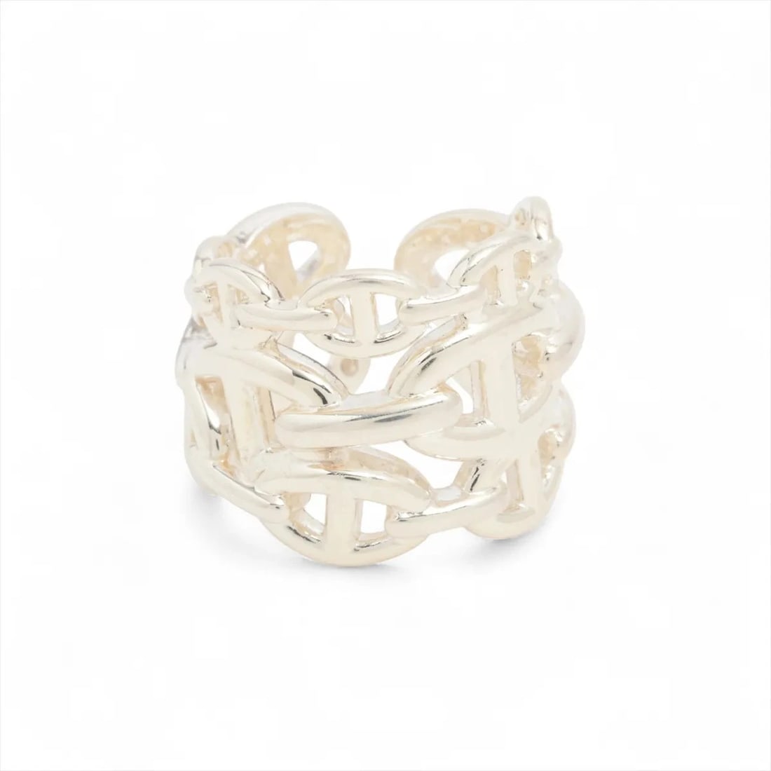 HERMES CHAINE D'ANCRE ENCHAINEE GM RING 925 SILVER: Hermes Chaine d'Ancre Enchainee GM Ring 925 Silver Brand: Hermes Type/Style: Ring Material: 925 Color: Silver Size: 7.5 US Accessories: None Accessories Notice: When purchasing pre-owned goods,