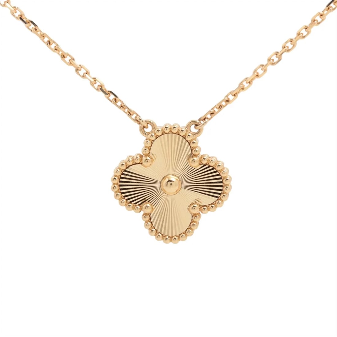 VAN CLEEF & ARPELS GUILLOCHE NECKLACE 750(YG): Van Cleef & Arpels Guilloche Necklace 750(YG) Brand: Van Cleef & Arpels Type/Style: Necklace Material: 750(YG) Color: Yellow Gold Size: Chain length:42.9cm Accessories: None Accessories No