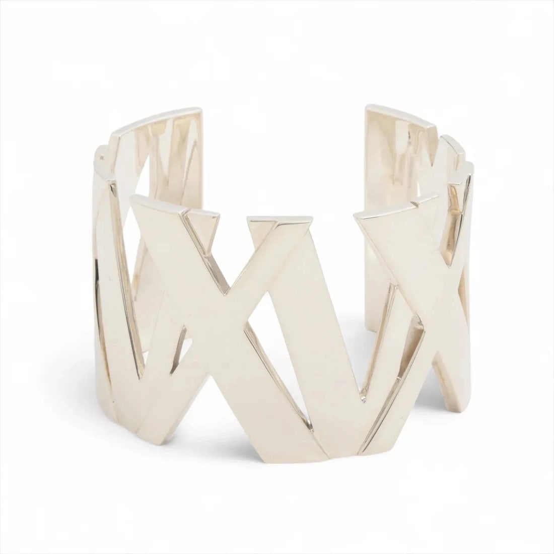 TIFFANY ATLAS BANGLE 925 SILVER: Tiffany Atlas Bangle 925 Silver Brand: Tiffany Type/Style: Bracelet Material: 925 Color: Silver Size: Bracelet length:15cm Accessories: None Accessories Notice: When purchasing pre-owned g