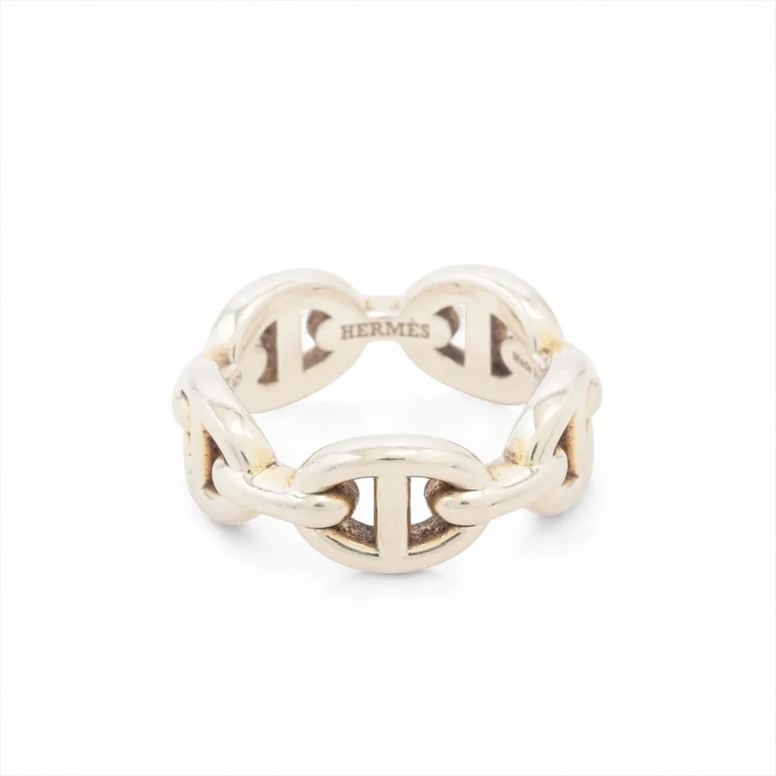 HERMES CHAINE D'ANCRE ENCHAINEE RING 925 SILVER: Hermes Chaine d'Ancre Enchainee Ring 925 Silver Brand: Hermes Type/Style: Ring Material: 925 Color: Silver Size: 4.5 US Accessories: None Accessories Notice: When purchasing pre-owned goods, please