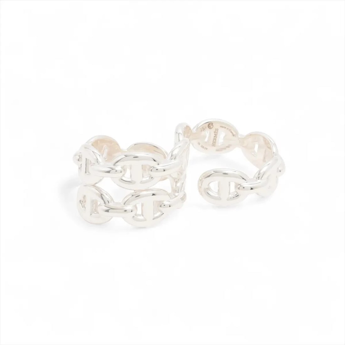 HERMES CHENE DUNKLE RING 925 SILVER: Hermes Chene Dunkle Ring 925 Silver Brand: Hermes Type/Style: Ring Material: 925 Color: Silver Size: 5.5 - 5.75 US Accessories: None Accessories Notice: When purchasing pre-owned goods, please refer
