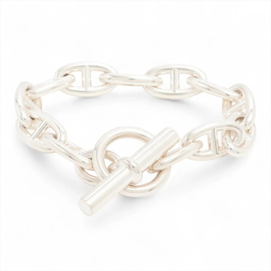 HERMES CHAINE D'ANCRE BRACELET 925 EESILVER: Hermes Chaine d'Ancre Bracelet 925 eeSilver Brand: Hermes Type/Style: Bracelet Material: 925 Color: Silver Size: Bracelet length:15.5cm Accessories: None Accessories Notice: When purchasing pre-owned