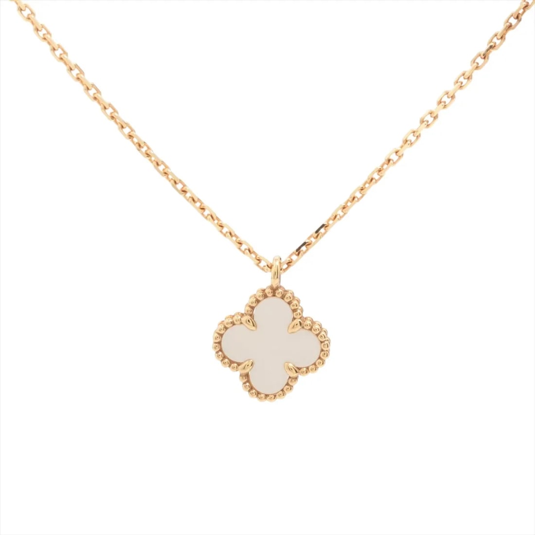 VAN CLEEF & ARPELS SWEET ALHAMBRA S NECKLACE 750(YG): Van Cleef & Arpels Sweet Alhambra s Necklace 750(YG) Brand: Van Cleef & Arpels Type/Style: Necklace Material: 750(YG) Color: Yellow Gold Size: Chain length:40.7cm Accessories: None Accesso