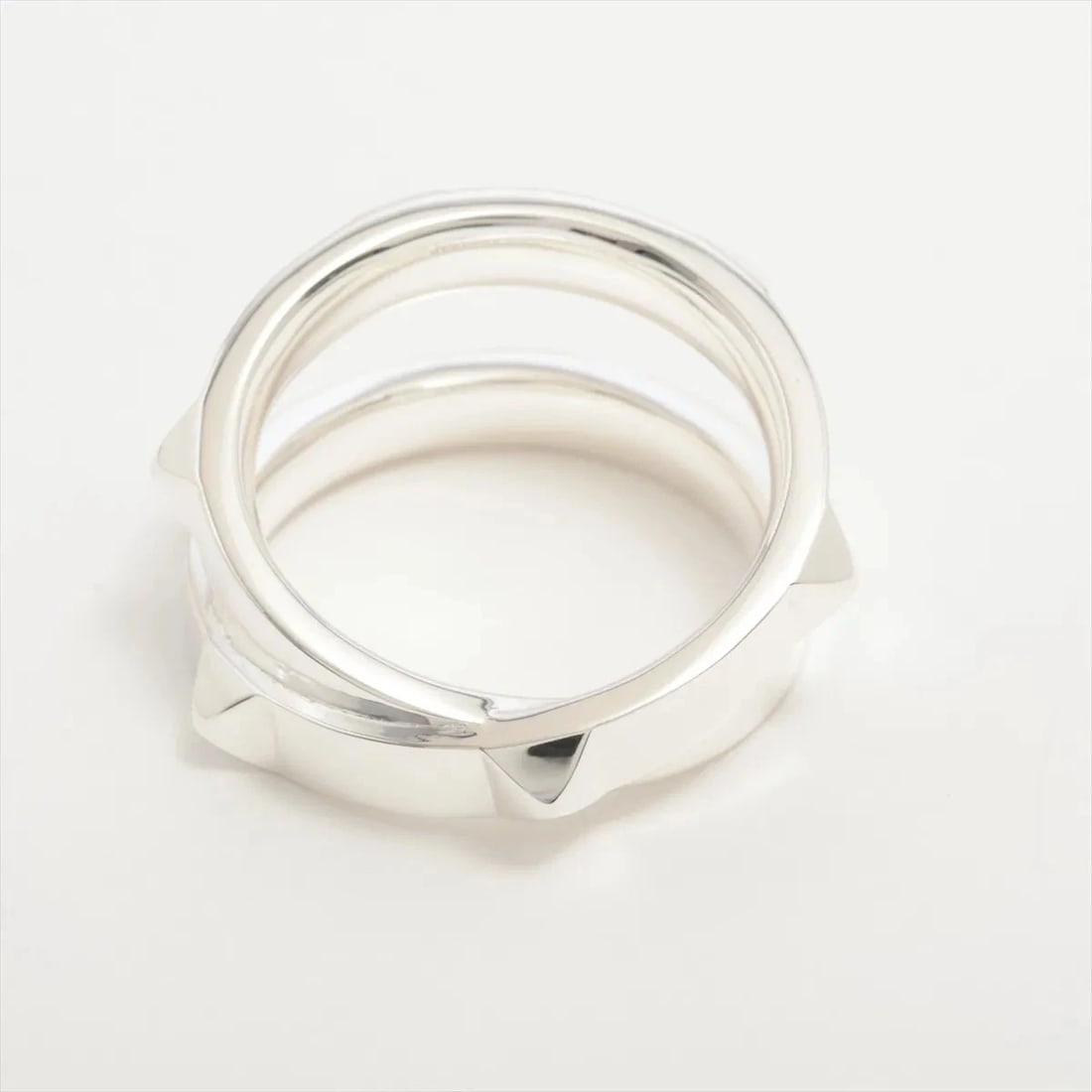 HERMES MINI CREW DOUBLE RING 925 SILVER: Hermes mini crew double Ring 925 Silver Brand: Hermes Type/Style: Ring Material: 925 Color: Silver Size: 7.75 - 8 US Accessories: None Accessories Notice: When purchasing pre-owned goods,