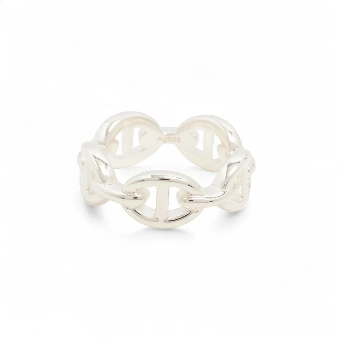 HERMES CHAINE D'ANCRE ENCHAINEE RING 925 SILVER: Hermes Chaine d'Ancre Enchainee Ring 925 Silver Brand: Hermes Type/Style: Ring Material: 925 Color: Silver Size: 4.5 US Accessories: None Accessories Notice: When purchasing pre-owned goods, please
