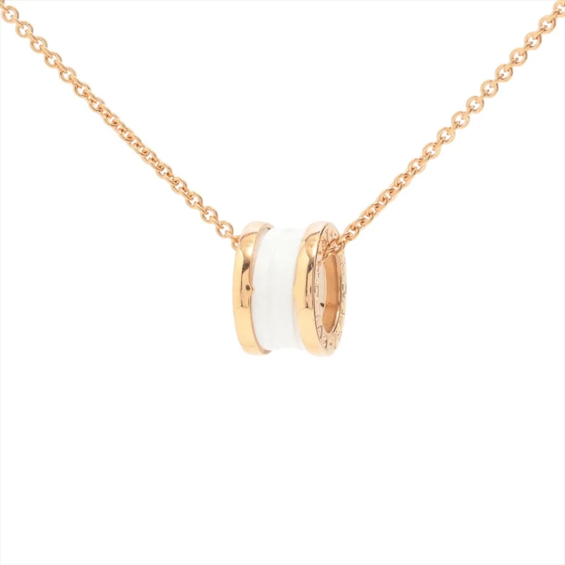 BVLGARI B.ZERO 1 NECKLACE 750 (PG) ? CERAMIC: Bvlgari B.Zero 1 Necklace 750 (PG) ? ceramic Brand: Bvlgari Type/Style: Necklace Material: 750 (PG) ? ceramic Color: Pink Gold Size: Chain length:45.6cm Accessories: None Accessories Notic