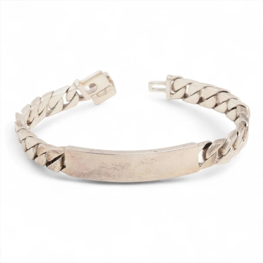 TIFFANY BRACELET 925 SILVER: Tiffany Bracelet 925 Silver Brand: Tiffany Type/Style: Bracelet Material: 925 Color: Silver Size: Bracelet length:19cm Accessories: None Accessories Notice: When purchasing pre-owned goods
