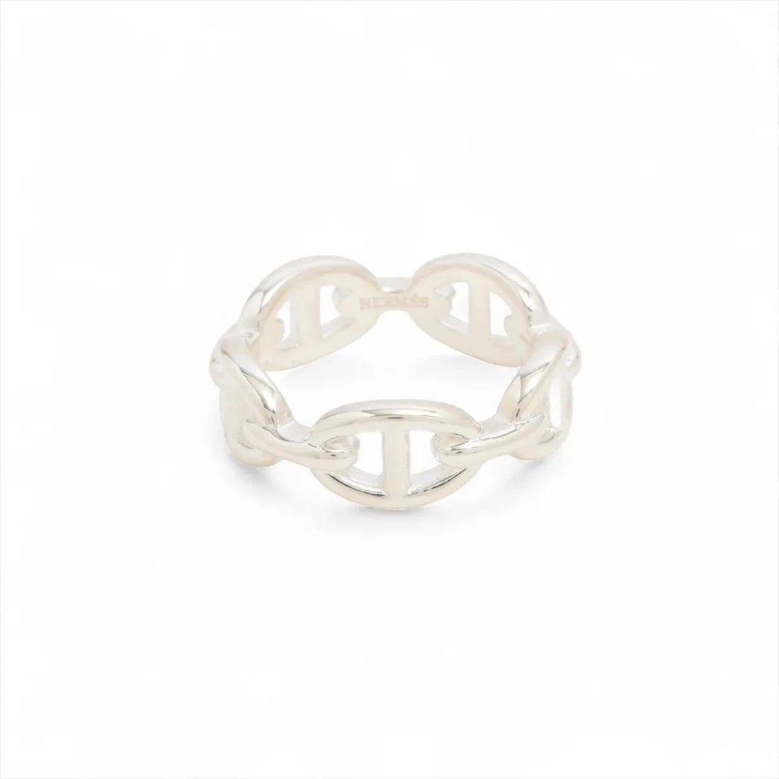 HERMES CHAINE D'ANCRE RING 925 SILVER: Hermes Chaine d'Ancre Ring 925 Silver Brand: Hermes Type/Style: Ring Material: 925 Color: Silver Size: 7.75 - 8 US Accessories: None Accessories Notice: When purchasing pre-owned goods, please refer