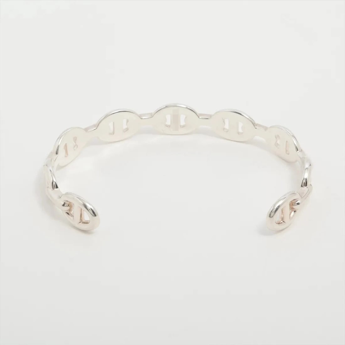 HERMES CHAINE D'ANCRE ENCHAINEE BANGLE 925 SILVER: Hermes Chaine d'Ancre Enchainee Bangle 925 silver Brand: Hermes Type/Style: Bracelet Material: 925 Color: Silver Size: Bracelet length:18cm Accessories: None Accessories Notice: When purchasing