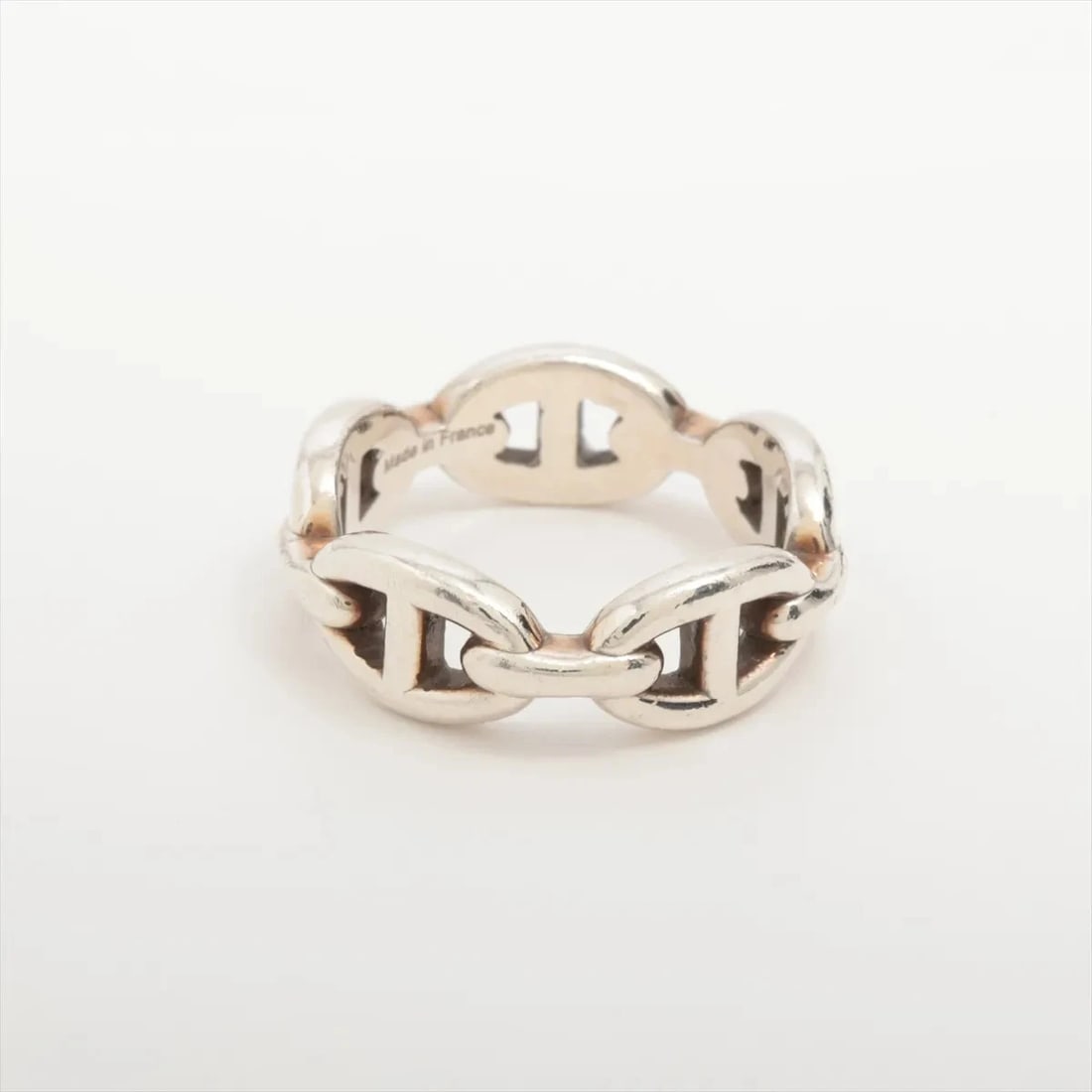 HERMES CHAINE D'ANCRE ENCHAINEE RING 925 SILVER: Hermes Chaine d'Ancre Enchainee Ring 925 Silver Brand: Hermes Type/Style: Ring Material: 925 Color: Silver Size: 6.75 - 7 US Accessories: None Accessories Notice: When purchasing pre-owned goods,