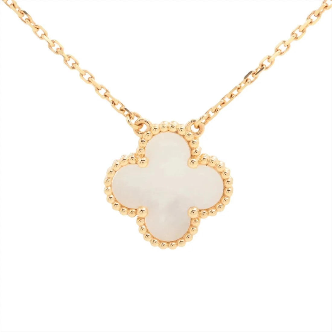 VAN CLEEF & ARPELS ALHAMBRA S NECKLACE 750(YG): Van Cleef & Arpels Alhambra s Necklace 750(YG) Brand: Van Cleef & Arpels Type/Style: Necklace Material: 750(YG) Color: yellow Gold Size: Chain length:41.3cm Accessories: None Accessories Notice: When