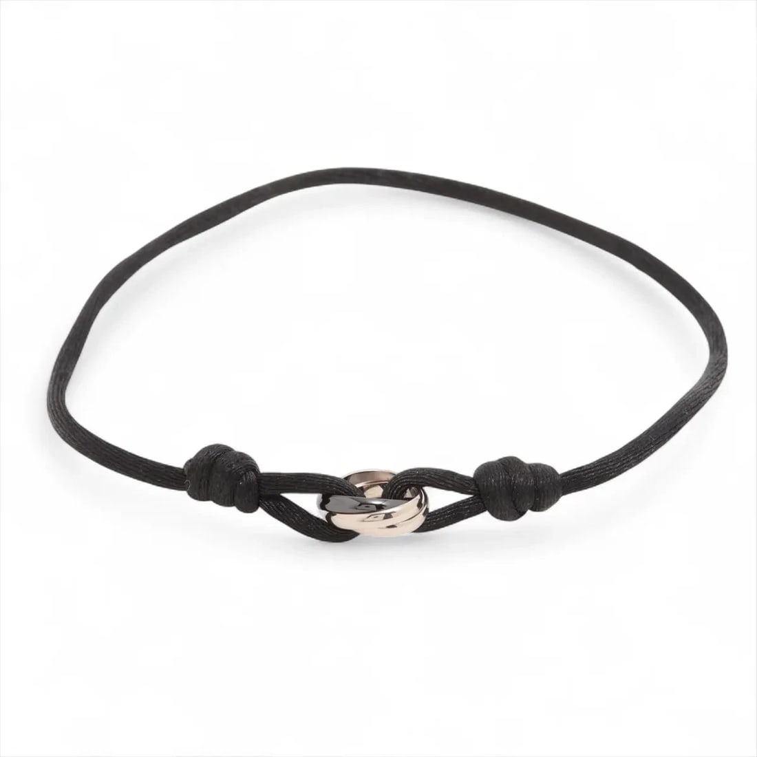 CARTIER TRINITY CORD BRACELET 750 (WG) X CERAMIC: Cartier Trinity Cord bracelet 750 (WG) x Ceramic Brand: Cartier Type/Style: Bracelet Material: 750 (WG) x Ceramic Color: White Gold Size: Bracelet length:26cm Accessories: None Accessories Notice: