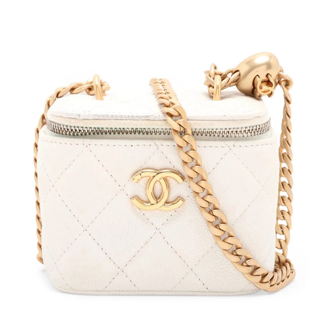 CHANEL MATELASSE CAVIAR SKIN CHAIN SHOULDER BAG: Chanel Matelasse Caviar Skin Chain Shoulder Bag Brand: Chanel Type/Style: Shoulder Bag Material: Caviar Skin Color: White Size: Height:3.5inchLength:3.9inchDepth:2.8inch Accessories: None